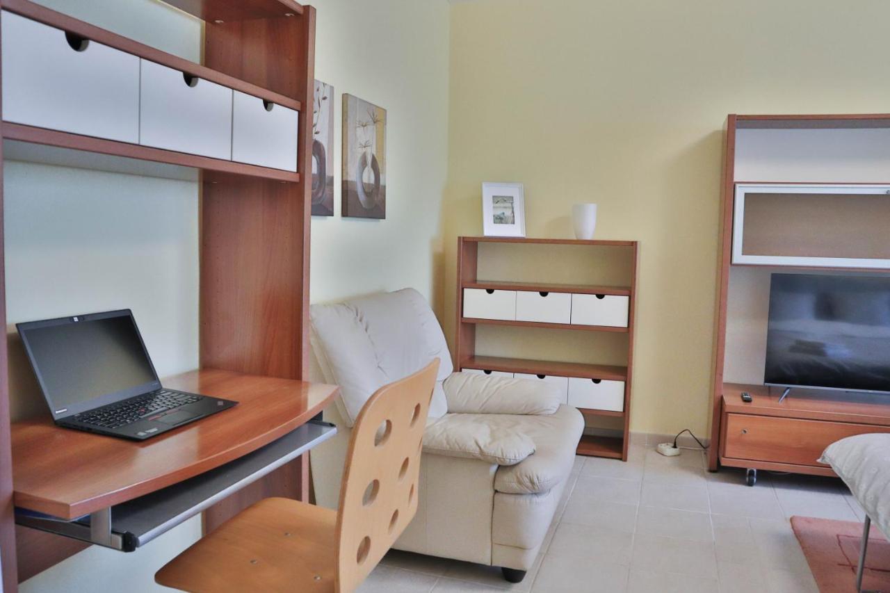 Oak Apartment - Piata Victoriei Bucharest Exterior photo
